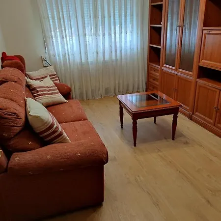 شقة Piso Pumarin *